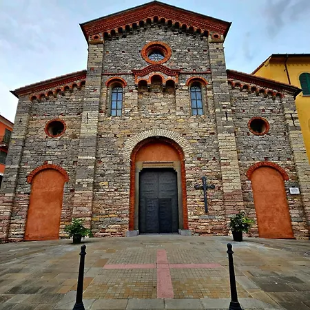 Sanbernardo Apartment, * La Spezia